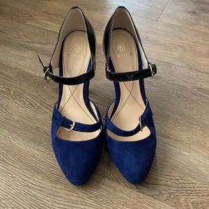Black and blue suede patent leather heels